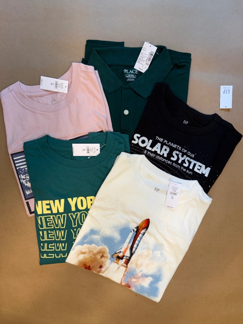 GAP Boys Graphic Tees & Polo XL (12) - set of 5 NWT